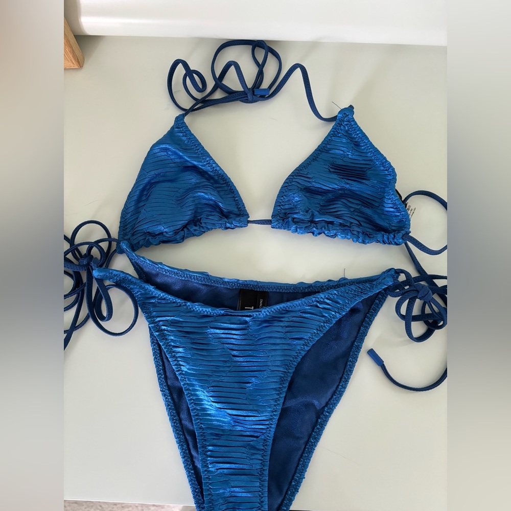 Triangl Vinca Seren